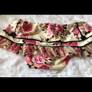 Betray Johnson vintage rose swim set